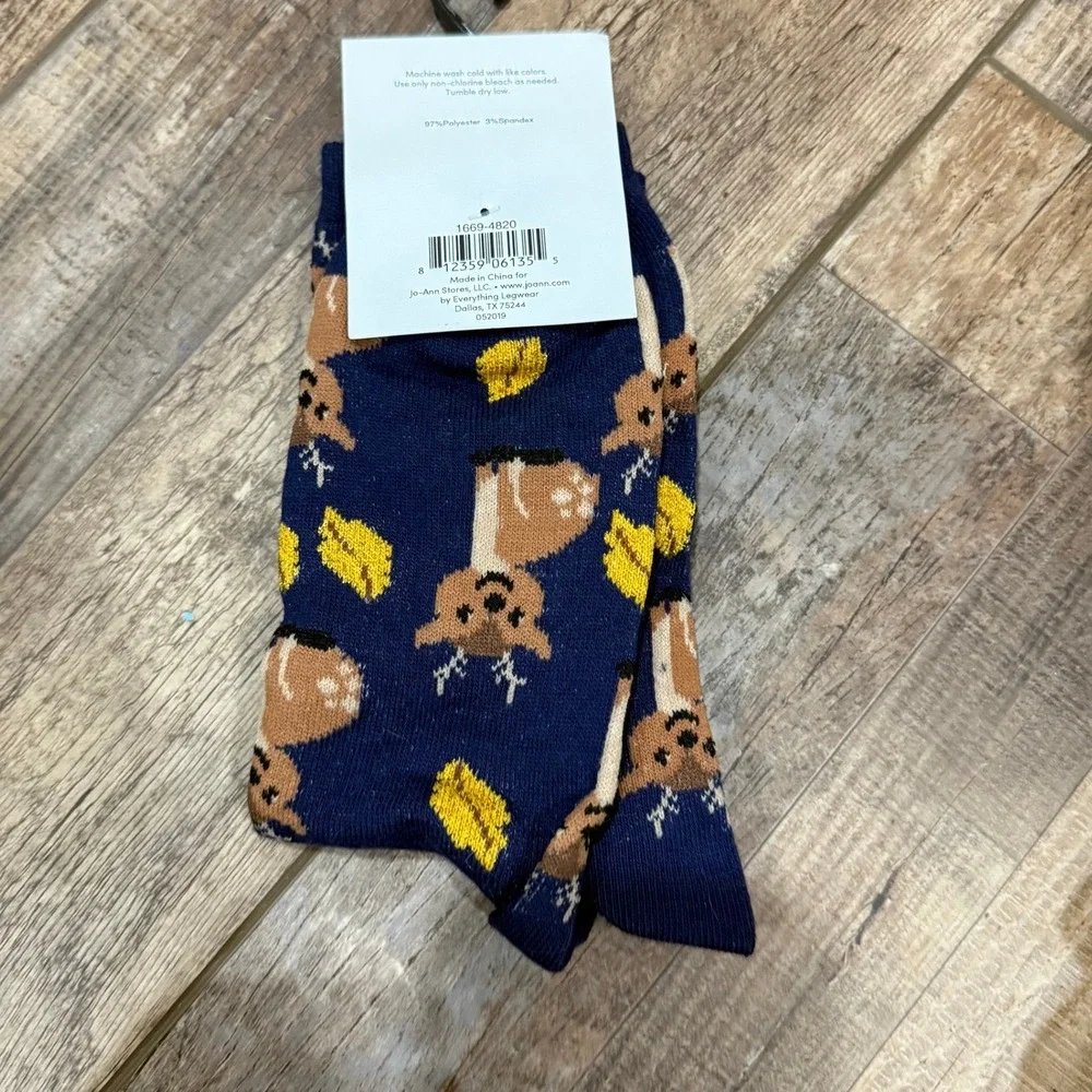Autumn Socks Navy Blue Deer Woodland Print Crew Socks New With Tags 1669-4820
